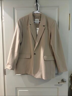Abercrombie & Fitch Beige Single-Button Blazer
